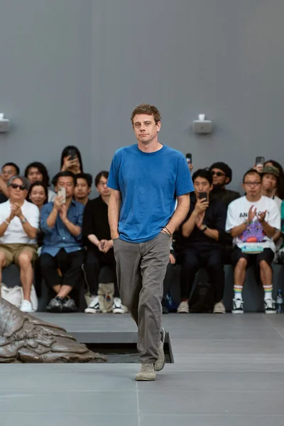 Look 52